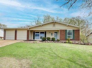 1022 Sandstone Dr, Saint Louis, MO