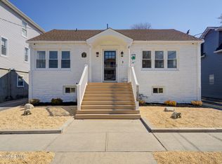 307 Asbury Ave, Ocean Gate, NJ 08740