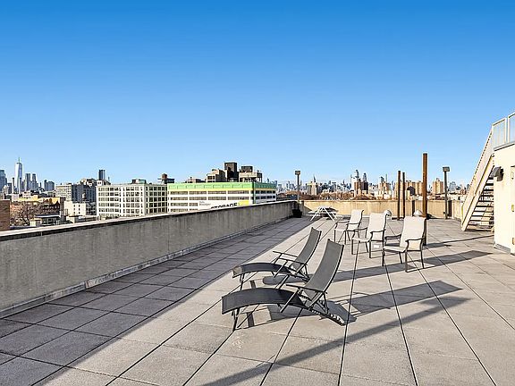 5th image of 96 Steuben St APT 3