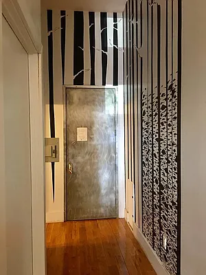 Rented by Manhattan Management LLC | media 51