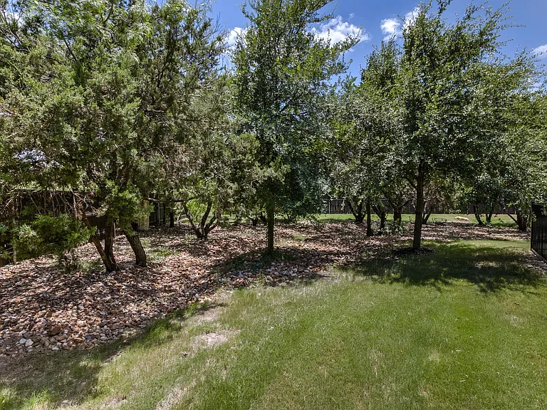 3101 Davis Ln #8002 — Photo 22