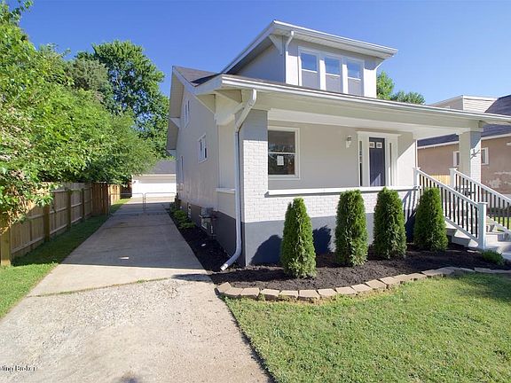 2151 Gladstone Ave 4