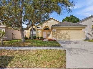 1004 Cristelle Jean Dr, Ruskin, FL 33570