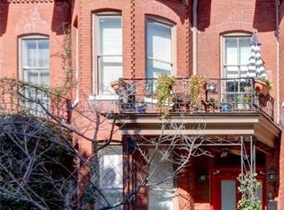 222 E State St, Savannah, GA 31401