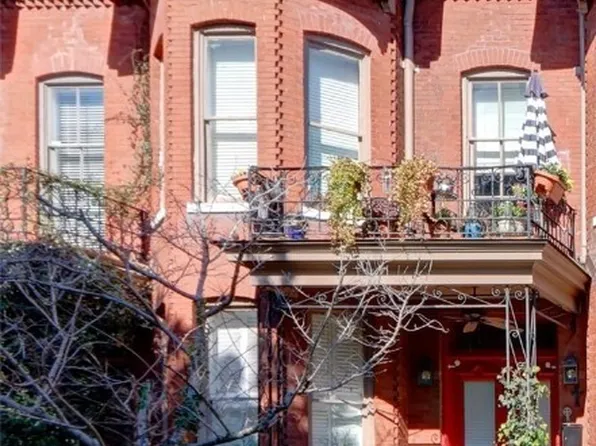 222 E State Street, Savannah, GA 31401