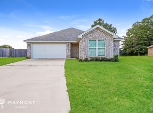 12 Hideaway Ln, Wetumpka, AL 36092