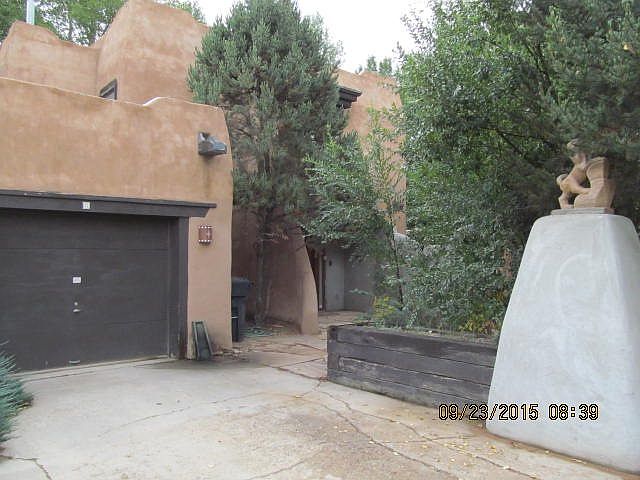 1st image of 325A Spruce Ln