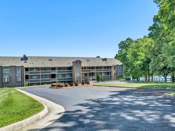 850 Gangplank Rd Unit 311, Moneta, VA 24121