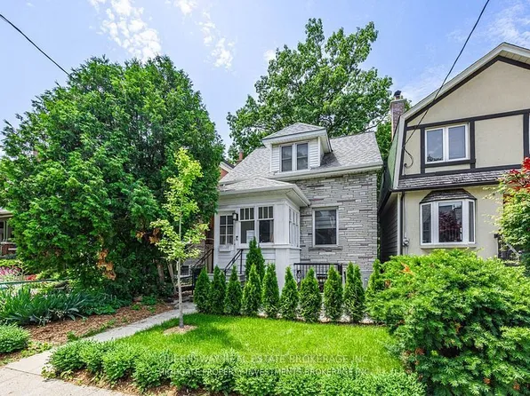 678 Willard Ave, Toronto, ON M6S 3S5