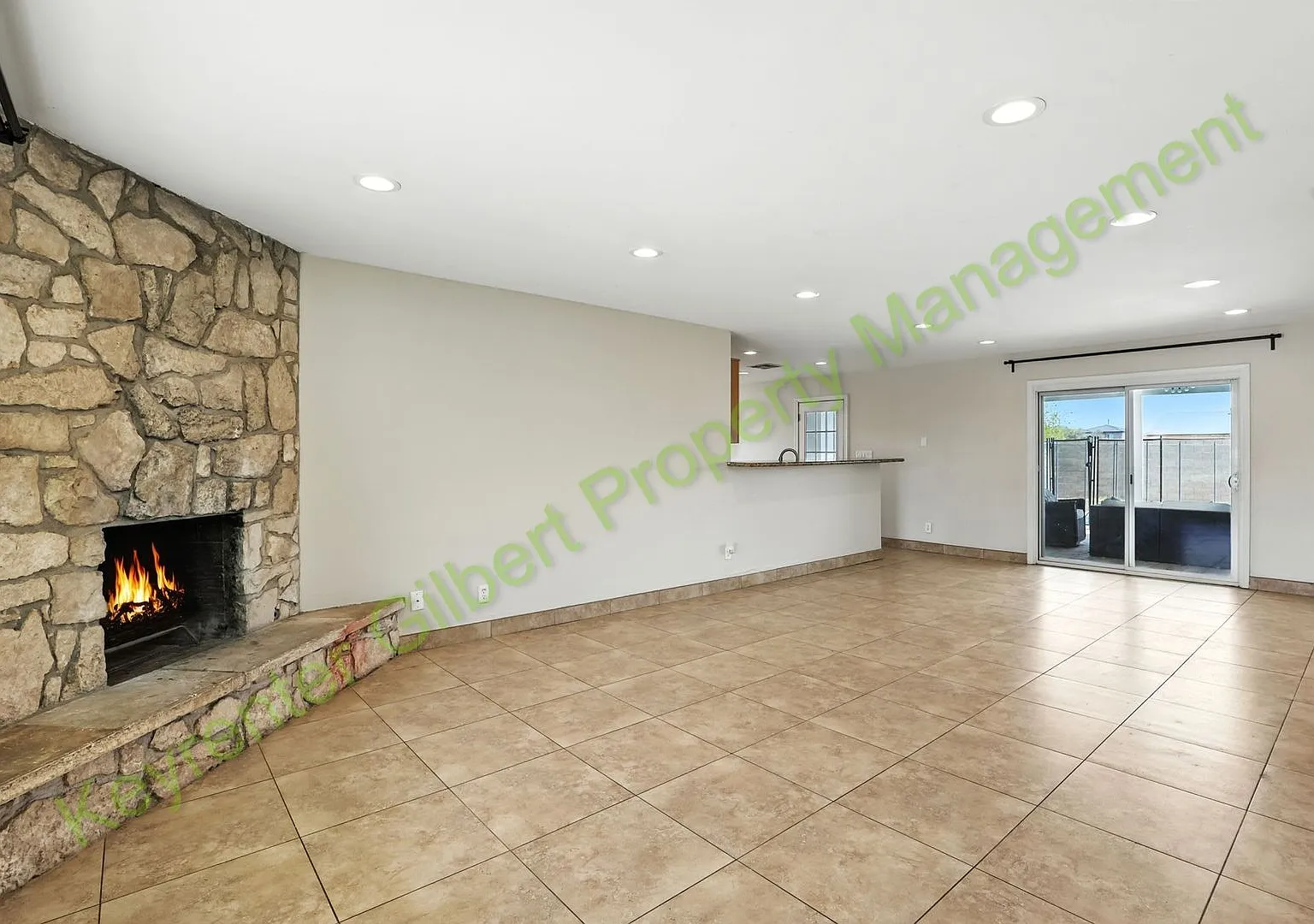 Charming Ranch-Style Home on a Corner Lot w/ a Private Pool in the Heart of Chandler — Photo 4