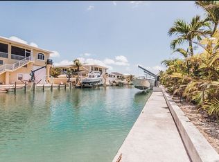555 Caribbean Dr E, Summerland Key, FL 33042