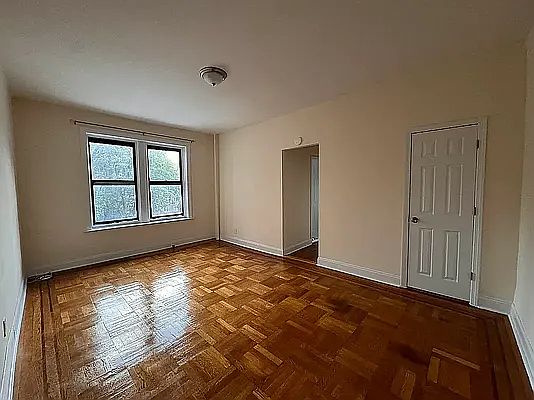 4th image of 83-80 118th St #8W