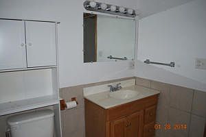 5th image of 325 Orchard St