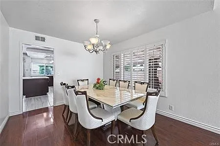 1348 Tabor Ln — Photo 4