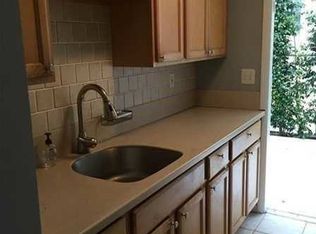 710 11th St APT 3, Miami Beach, FL 33139
