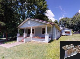 3980 Garrett Rd, Powder Springs, GA 30127