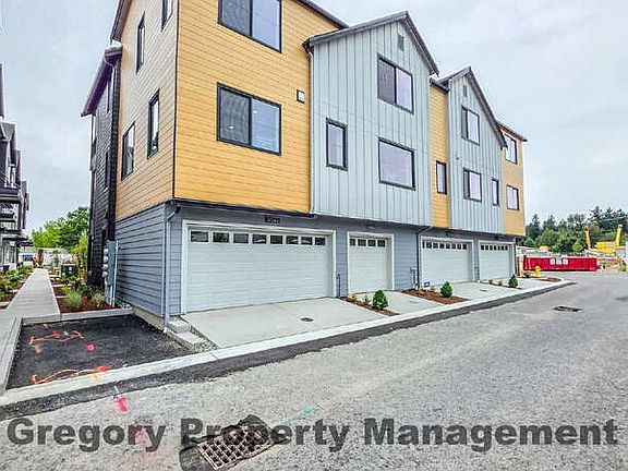 5th image of 17569 133rd Ln NE