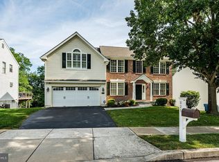 821 Windridge Ln, Downingtown, PA 19335