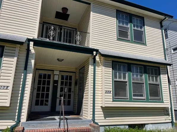 308 S 3rd Ave #308, Highland Park, NJ 08904