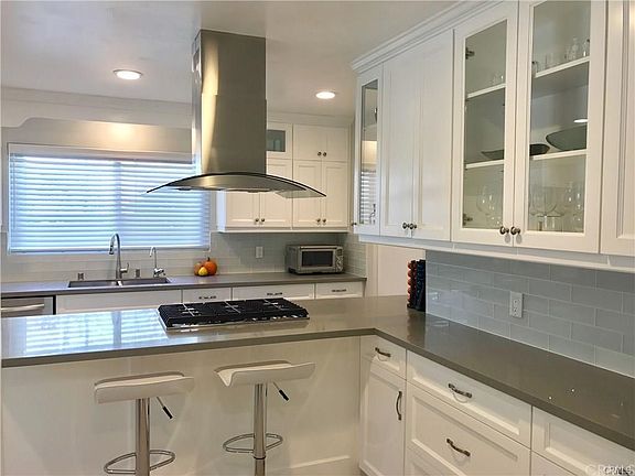 3rd image of 26636 Shadow Wood Dr