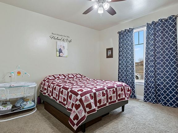 4th image of 1754 E Skyline Dr #K1