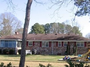 225 Falcon Ave, Virginia Beach, VA 23462