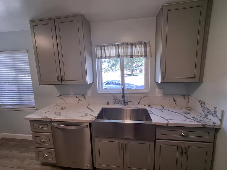 6022 Sandlin Way — Photo 7
