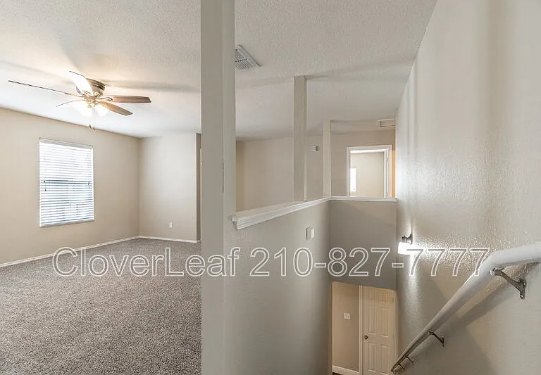 24710 Hickory Mdw — Photo 34