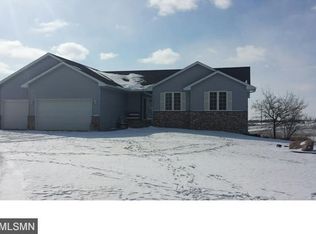 25870 Freeborn Ave, New Prague, MN 56071