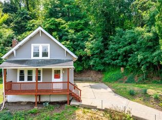 1241 Ledgedale St, Pittsburgh, PA 15205