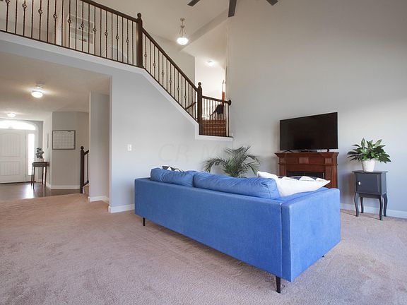 2nd image of 4114 Freesia Dr