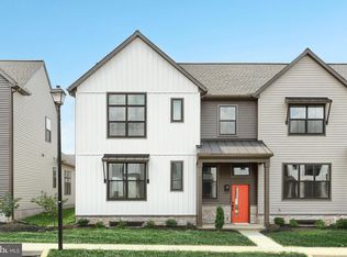 106 Madison Dr, Mechanicsburg, PA 17055