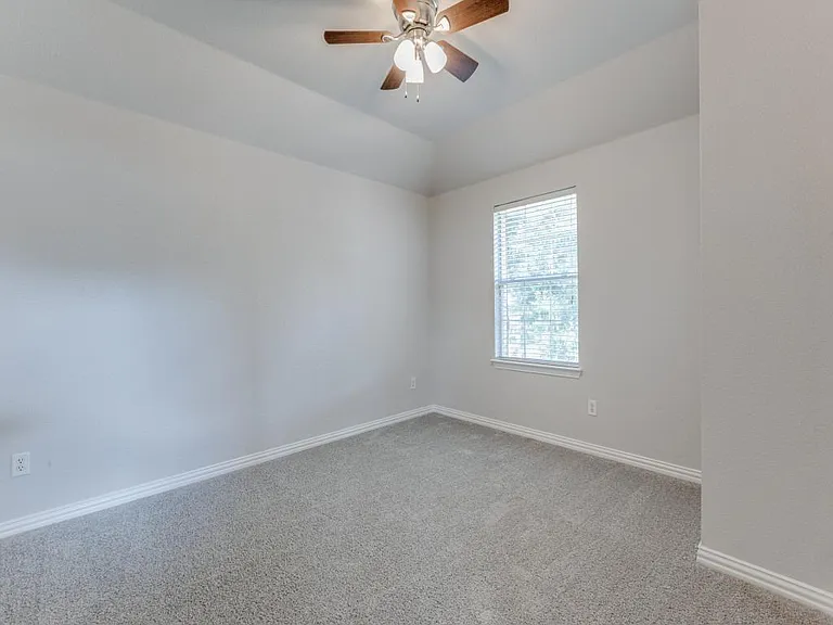 2728 Tangerine Ln — Photo 21