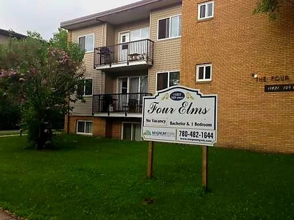 11821 105th St NW #15, Edmonton, AB T5G 2N1