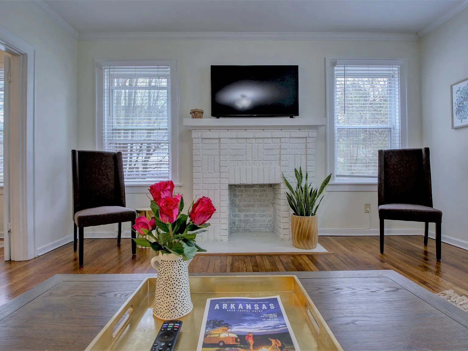 1 bed, 900 sqft, $1,300 — Photo 4