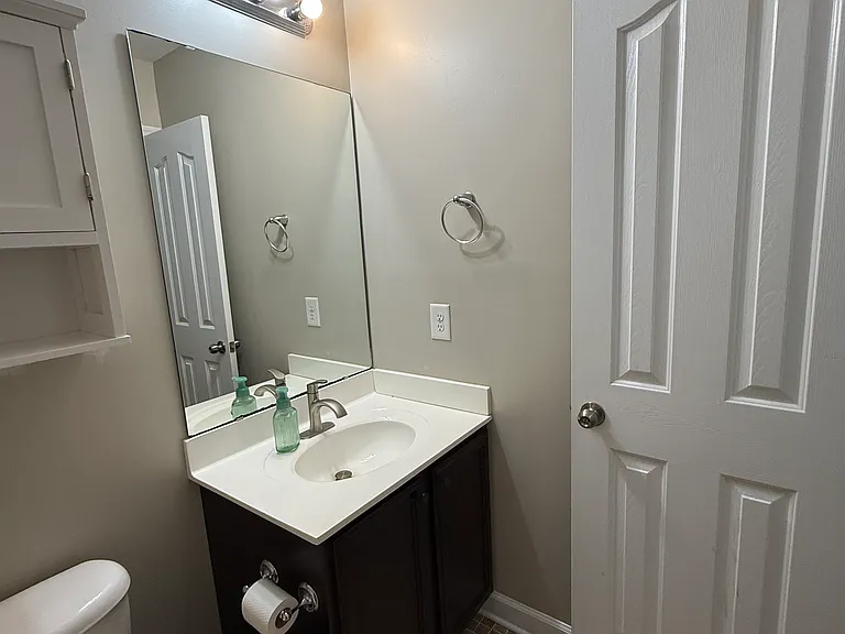 111 Woodbury Farm Dr — Photo 14