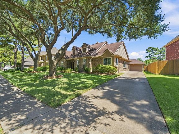 3rd image of 21730 Cayman Point Dr