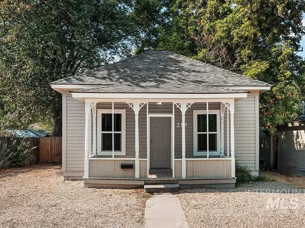 219 14th Ave N, Nampa, ID 83687