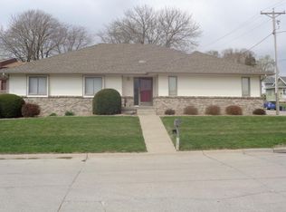 517 N 9th St, Missouri Valley, IA 51555