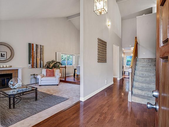 4th image of 1225 Magnolia Ave