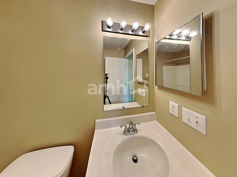 5609 Nutmeg Pl — Photo 19
