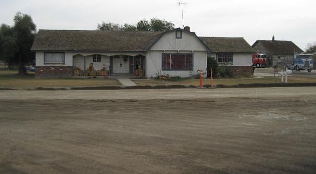 1st image of 791 E Paige Ave