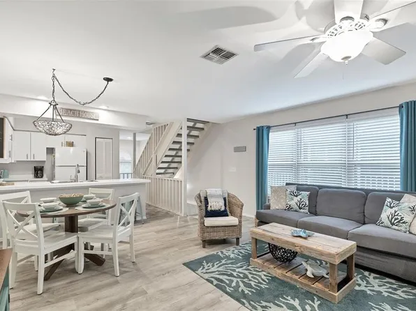 6250 Holmes Blvd Unit 24, Holmes Beach, FL 34217