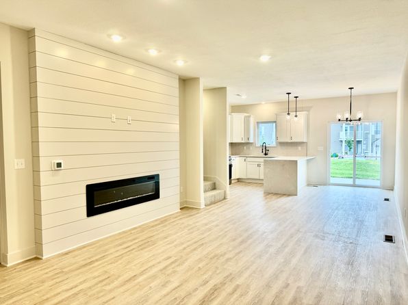 22912 W 72nd Ter