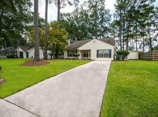 105 Osprey Dr, Richmond Hill, GA 31324