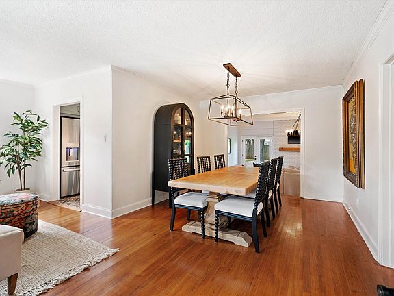 4th image of 3716 Johnwood Dr
