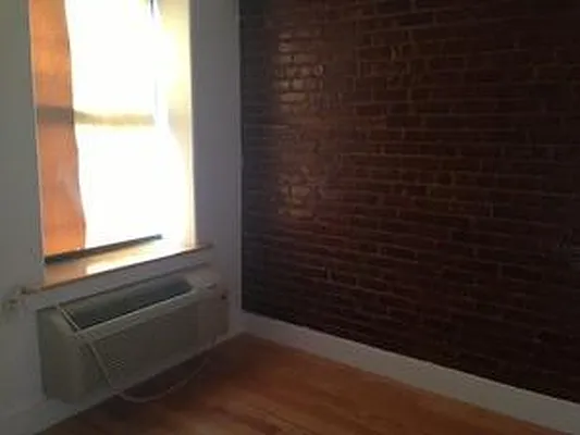 Rented by Loom Group | media 21