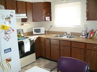4th image of 7724 Melvin Ave