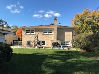 3rd image of 10433 Linder Ave