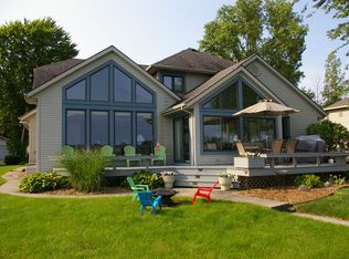 4645 E 640 S, Wolcottville, IN 46795